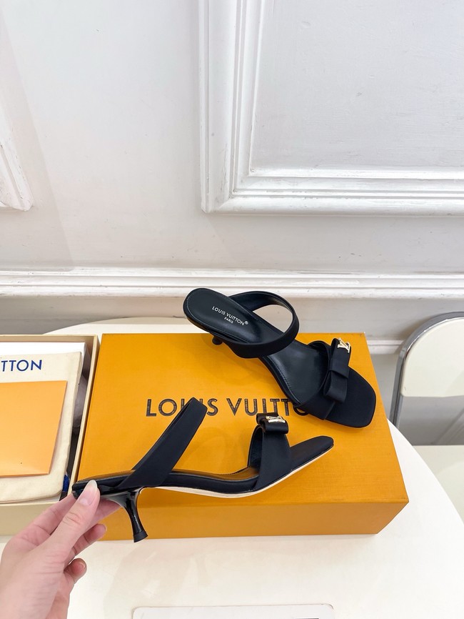 Louis Vuitton Sandals 67004-4