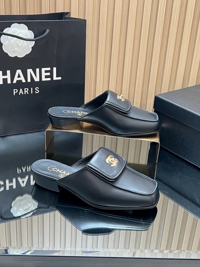 Chanel Mules 67101-3