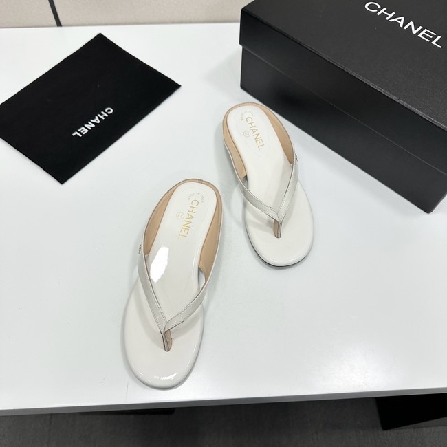 Chanel Thongs 67013-3