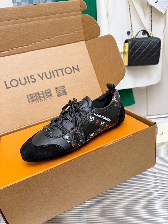 Louis Vuitton Trainer Sneaker 67020-1