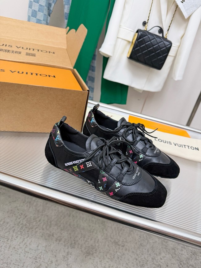 Louis Vuitton Trainer Sneaker 67020-1