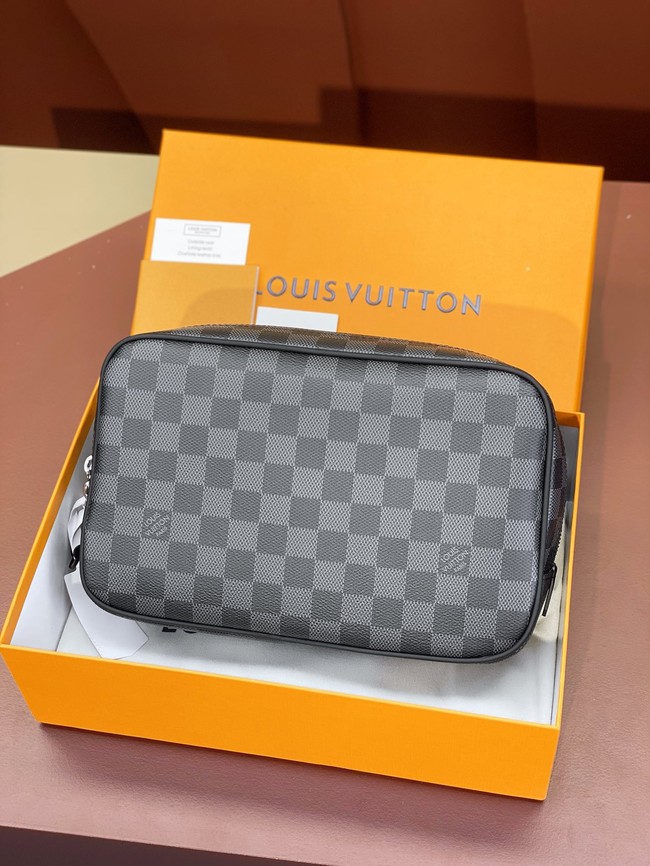 Louis Vuitton Toiletry Bag M47521-1