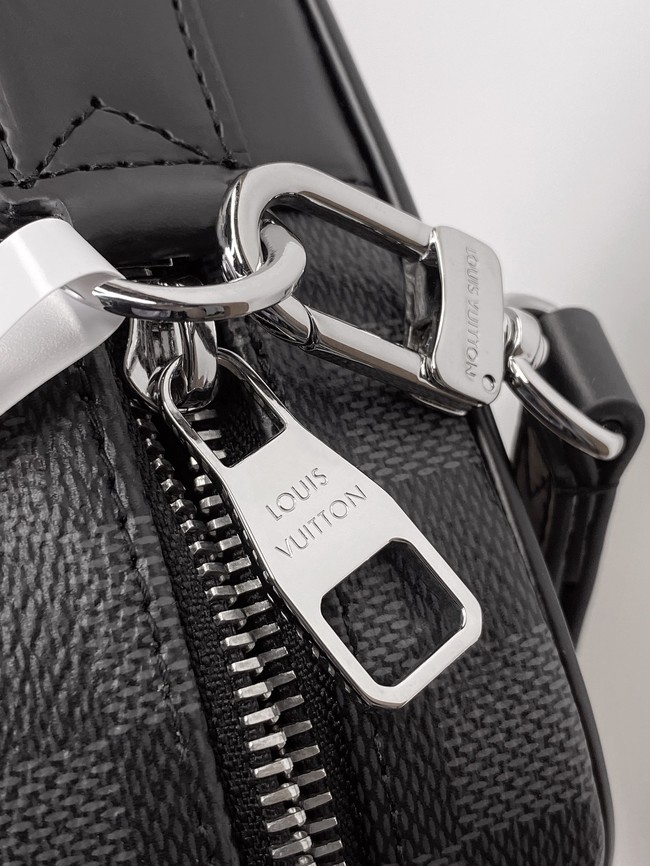 Louis Vuitton clutch bag N61664-4