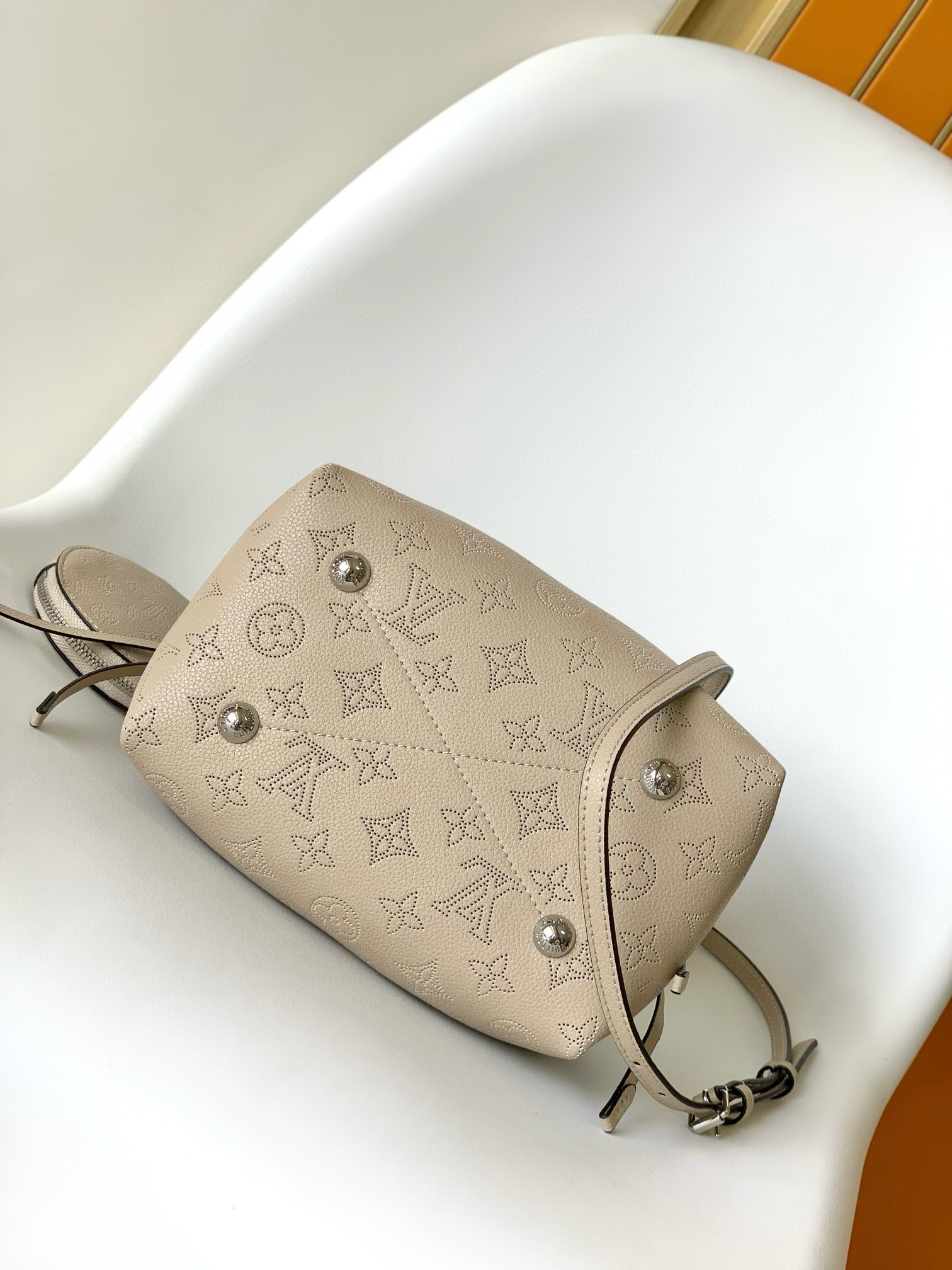 Louis Vuitton BELLA M57201 Creme Beige