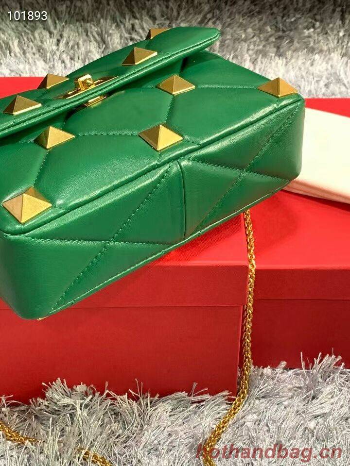 Valentino mini Garavani Roman Stud V2061 green Valentino mini Garavani Roman Stud V2061 green
