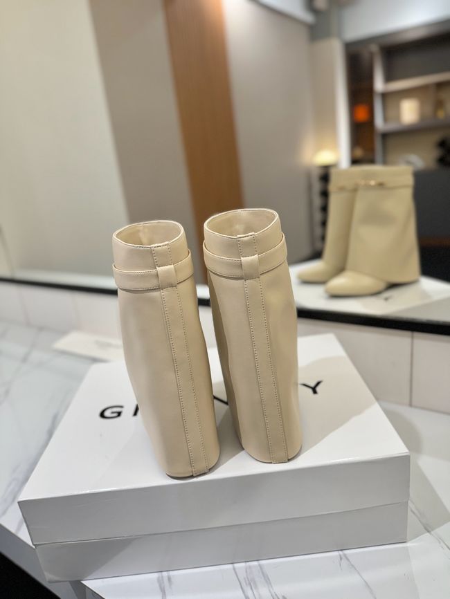 Givenchy Mid-Calf Boots Shiny Calfskin high heels 8.5CM 65260-3 Givenchy Mid-Calf Boots Shiny Calfskin high heels 8.5CM 65260-3