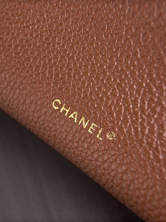 Chanel Large Vanity with chain AS6473 camel Chanel Large Vanity with chain AS6473 camel