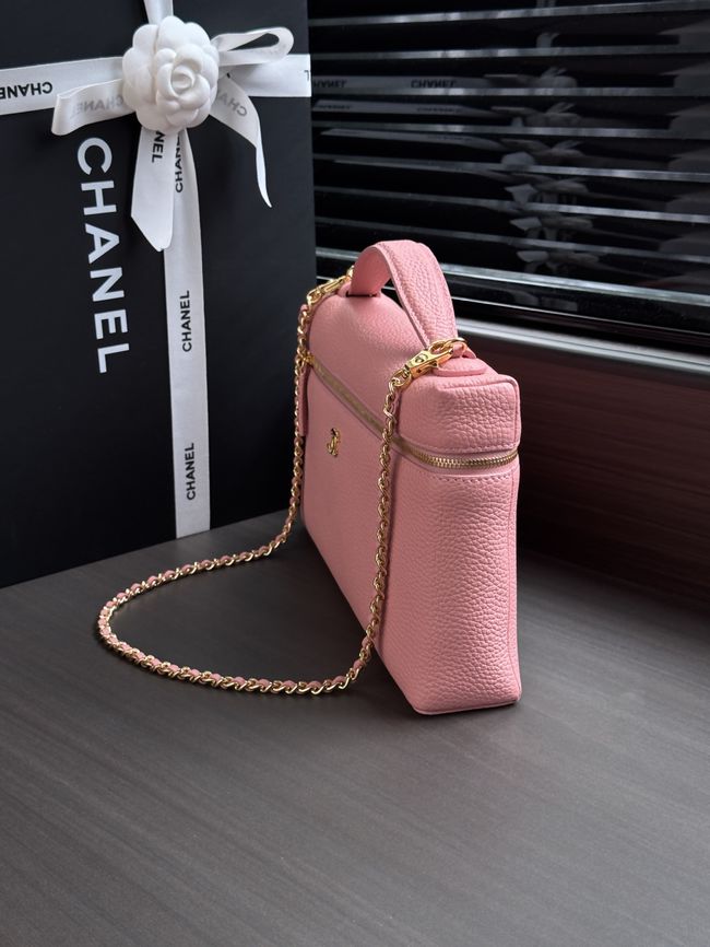 Chanel Large Vanity with chain AS6473 pink Chanel Large Vanity with chain AS6473 pink