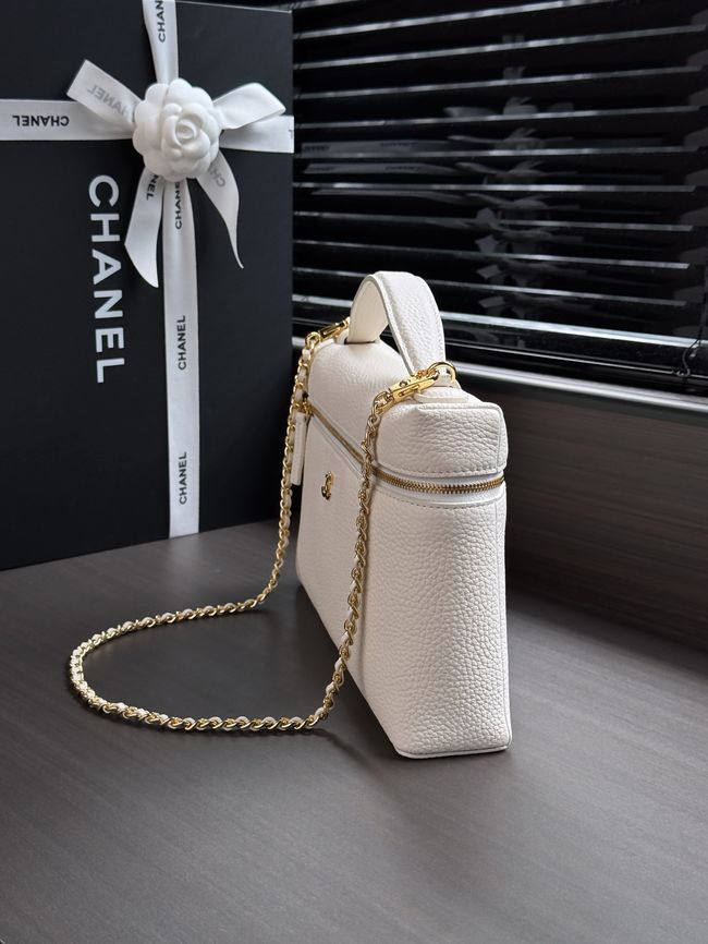 Chanel Large Vanity with chain AS6473 white Chanel Large Vanity with chain AS6473 white