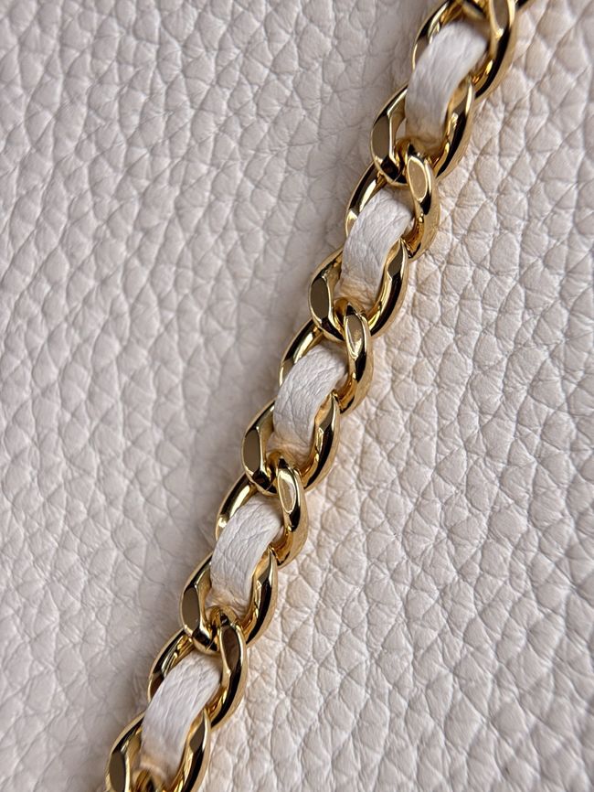 Chanel Large Vanity with chain AS6473 white Chanel Large Vanity with chain AS6473 white