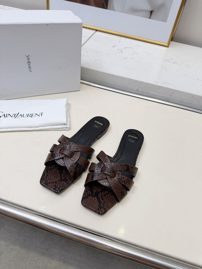Saint Laurent tribute SANDALS in smooth leather 875936-10
