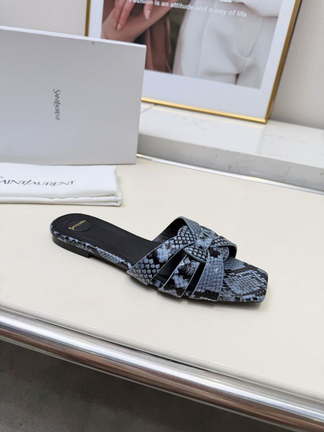 Saint Laurent tribute SANDALS in smooth leather 875936-8