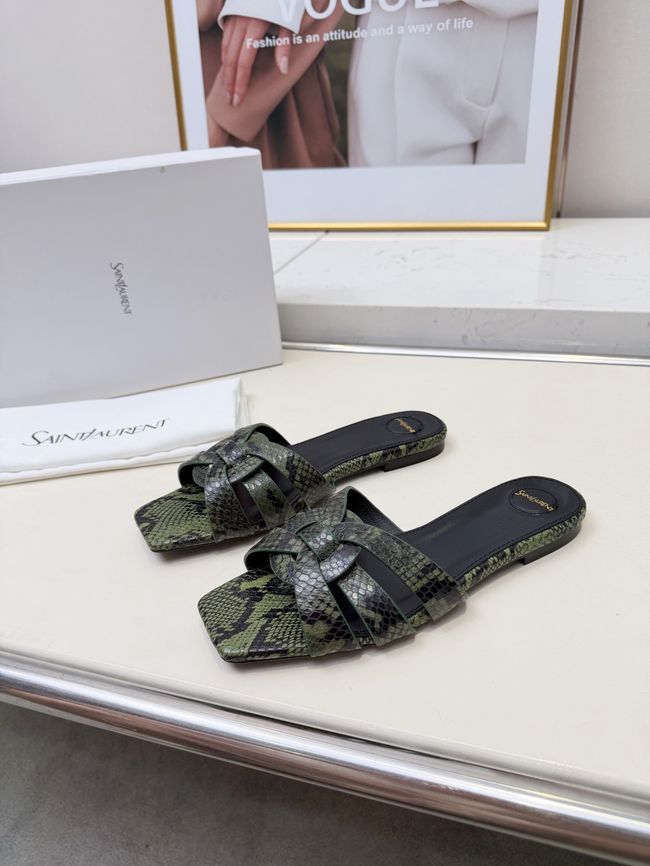 Saint Laurent tribute SANDALS in smooth leather 875936-9